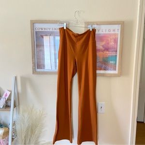 Lululemon Groove Super-High-Rise Flared Pant Nulu